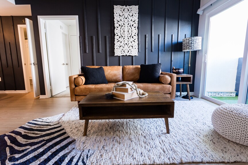 Two-bedroom Hollywood Apartment With Rooftop Lounge And Indoor Bbq Pit - Burbank