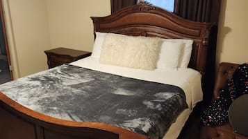 2 habitaciones, tabla de planchar con plancha, wifi y ropa de cama