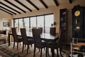 Dining - Stunning Home & Spectacular View (La Mesa)