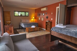 4 bedrooms, iron/ironing board, travel cot, WiFi