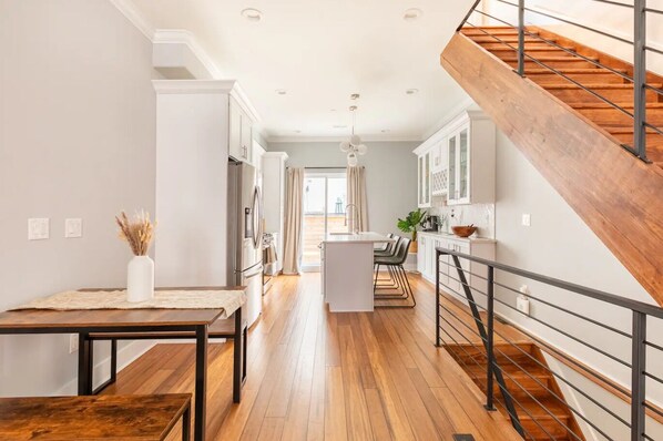 Dining - New modern home in welcoming South Philly neighborhood (Philadelphia)