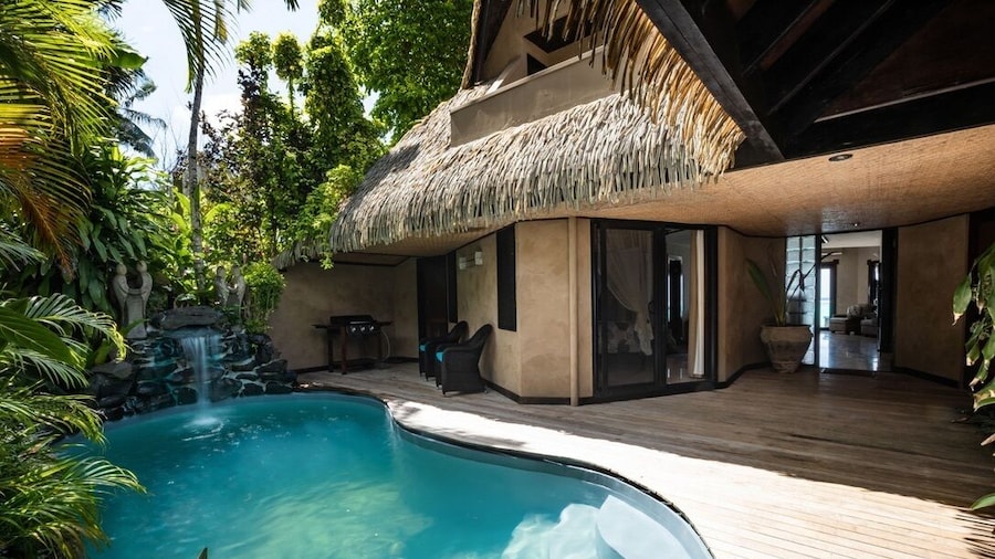 Reflections On Rarotonga