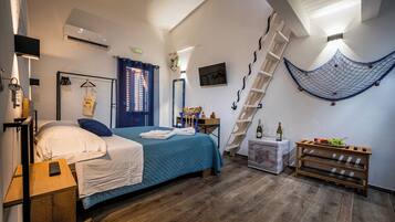 Deluxe-rum - 1 sovrum | 1 sovrum, duntÀcken, memory foam-madrasser och individuell inredning