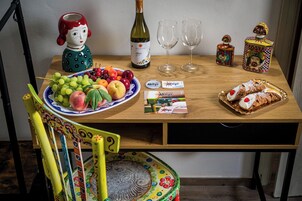 1 habitación, cubrecamas y colchones con efecto memoria 