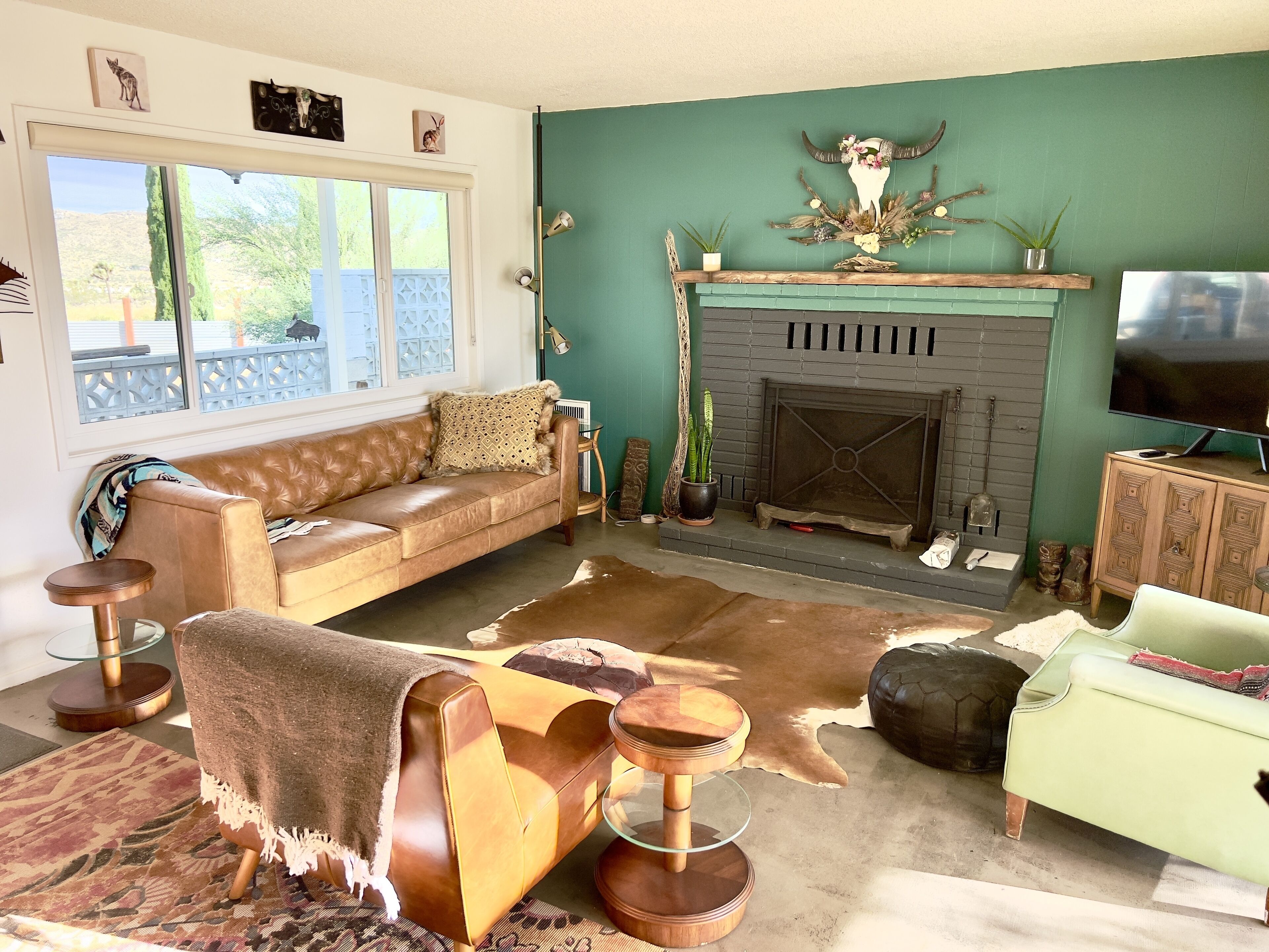 Ohana Ranch: Family Fun! Themed Bedrooms, Hot Tub, Cowboy Pool, Near Jt Park - Yucca Valley, CA