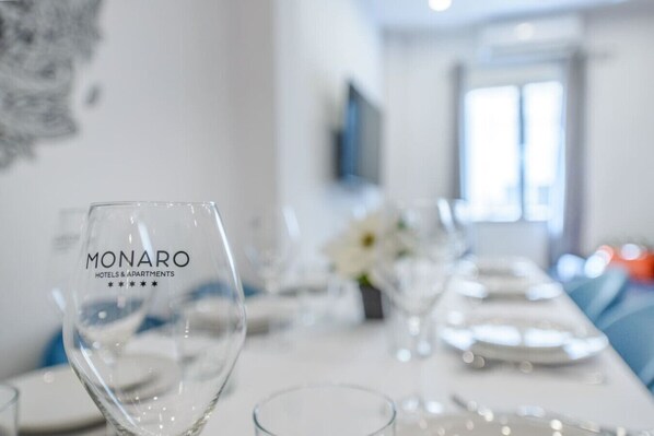 Unclassified image, 1 of 67, button