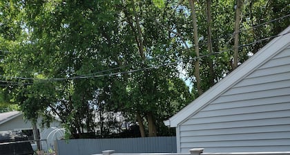 Newly renovated 4bdrm w/ fenced in backyard and fire pit. Peaceful neighborhood