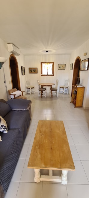 Living area - Apartment Portobello ground floor for 3 pax with pool (Port de Pollença)