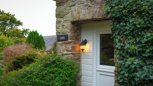 Unclassified image, 3 of 62, button - Stable Cottage near Wheddon Cross (Minehead)