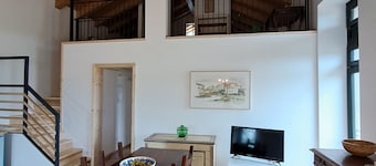this 3-bedroom apartment features a fully equipped kitchen