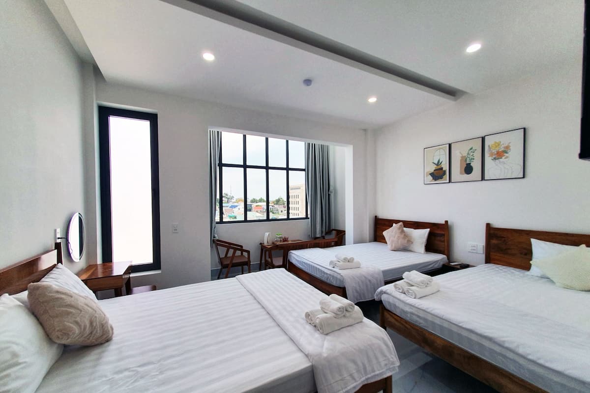Panoramic Triple Room | Desk, blackout drapes, iron/ironing board, free WiFi