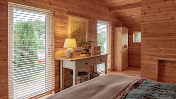 3 bedrooms, iron/ironing board, WiFi