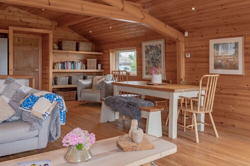 Fell Lodge -  a luxury lodge that sleeps 6 guests  in 3 bedrooms