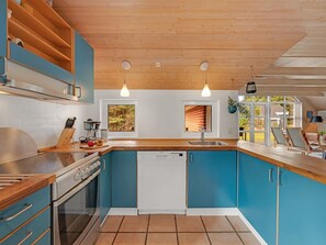 Fridge, oven, dishwasher, highchair