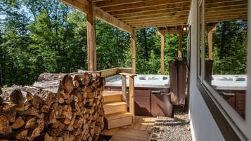 Bain à remous extérieur