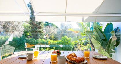 Casa Ella - Beautifully renovated luxury townhouse walking distance of Carvoeiro