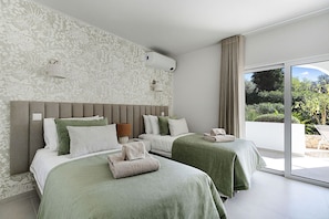 2 Schlafzimmer, Zimmersafe, Bügeleisen/Bügelbrett, kostenloses WLAN