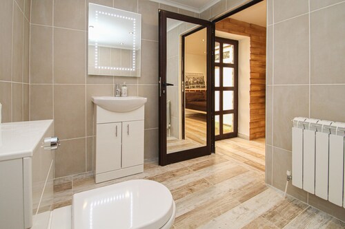 Lavish Apartment sleeps 5 Lanark