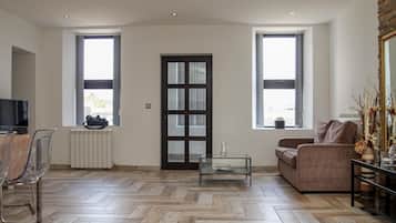 50-inch LED TV with digital channels, Netflix, streaming services