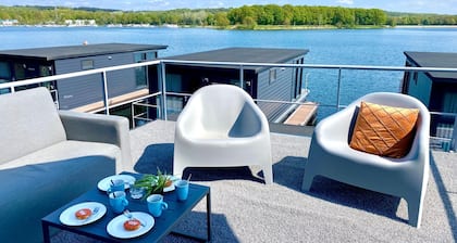 Casa flotante en Mookerplas