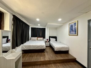 Premium-Dreibettzimmer | Kostenloses WLAN, Bettwäsche