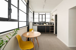 Apartment, 1 Bedroom | Private kitchen