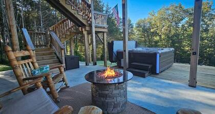 Hot Tub, Lake Front, NEW Game Rm, Fire Pit, Kayaks