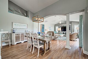 Interior - Pelican Palace | Water View | Pool (Rotonda West)