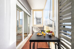 Balcony - Olala Yolo Apartment (Cascais)