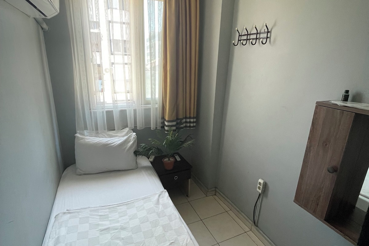 Habitación City doble de uso individual | 1 dormitorio y ropa de cama de alta calidad