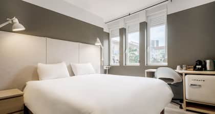 Rainbow Suites by Olala Homes