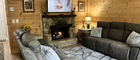 智能電視、壁爐