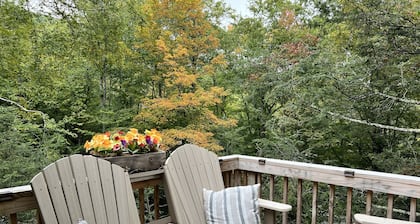 Sugar Shack – Gorgeous, updated 3 bedroom with loft condo with A/C.