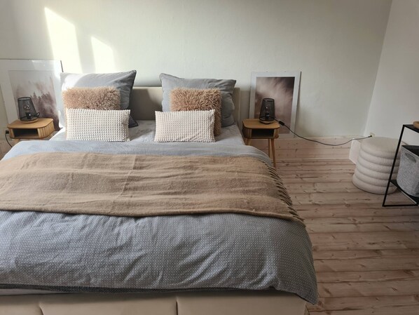 1 Schlafzimmer, Bügeleisen/Bügelbrett, kostenloses WLAN, Bettwäsche