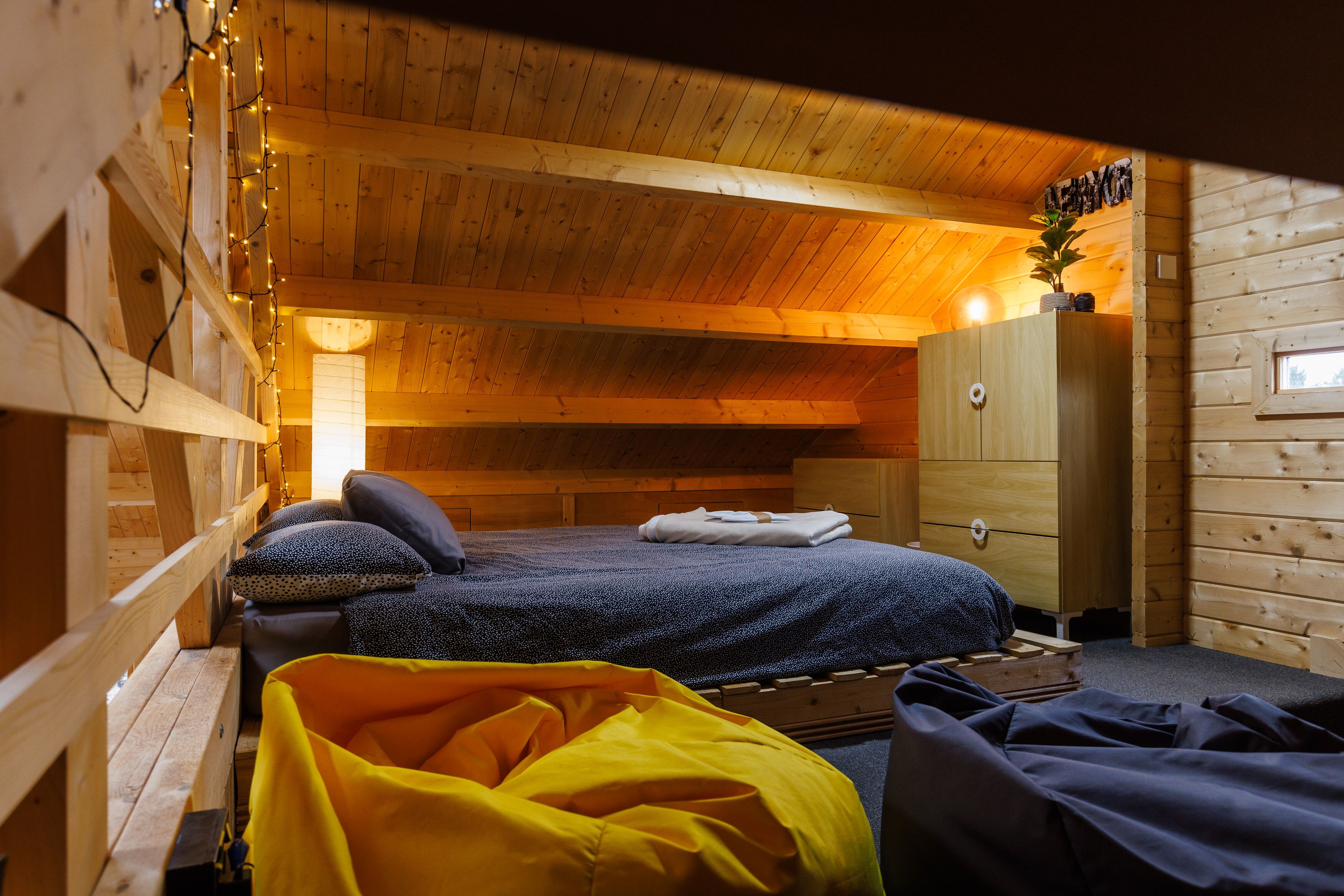 2 bedrooms, iron/ironing board, travel crib, free WiFi