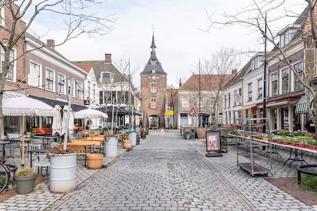 Outdoor dining. Cosy apartment in historic building in Vianen nearby Utrecht