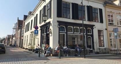 Luxury sleeping in national monument in the heart of Vianen