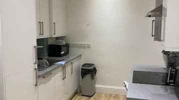 Apartment | Private kitchen | Fridge, microwave, oven, stovetop
