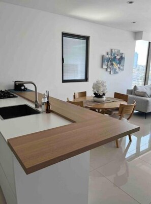 Interior - Beautiful Penthouse Terrace with sea view
 (Tel Aviv-Yafo)