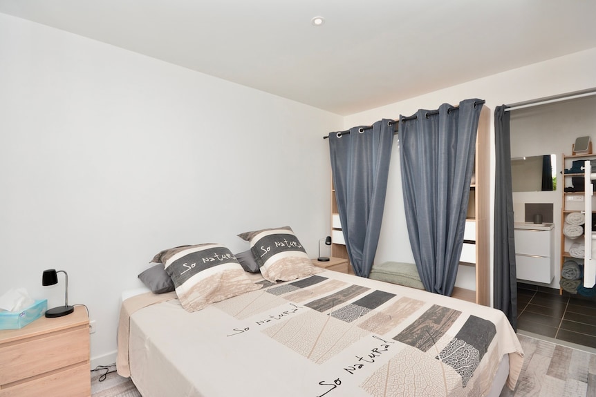 Gîte Le Mizériat - Appartement Avec Piscine Privée - Châtillon-sur-Chalaronne
