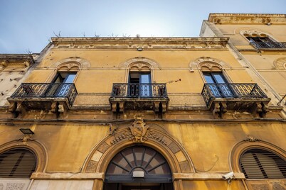 Le Dimore del Corso Acireale Sicily Stay near Catania Taormina, the Sea and Etna