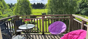 Flat*** near Beaune center, quiet, swimming pool, sauna, golf
