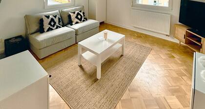 Casa Rossa - modern, renoviert, gemütlich - 15Min von Frankfurt