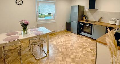 Casa Rossa - modern, renoviert, gemütlich - 15Min von Frankfurt