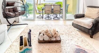 Paradise Retreat – A Tropical Oceanfront Villa, Steps to Beach, Pool & Jacuzzi