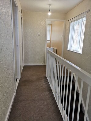 Interior - Shielded Serenity King Suite (South Shields)