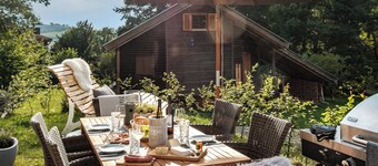 Sonnenweg 32 – Komfort am See. Sauna. Balkon. E-Ladestation.