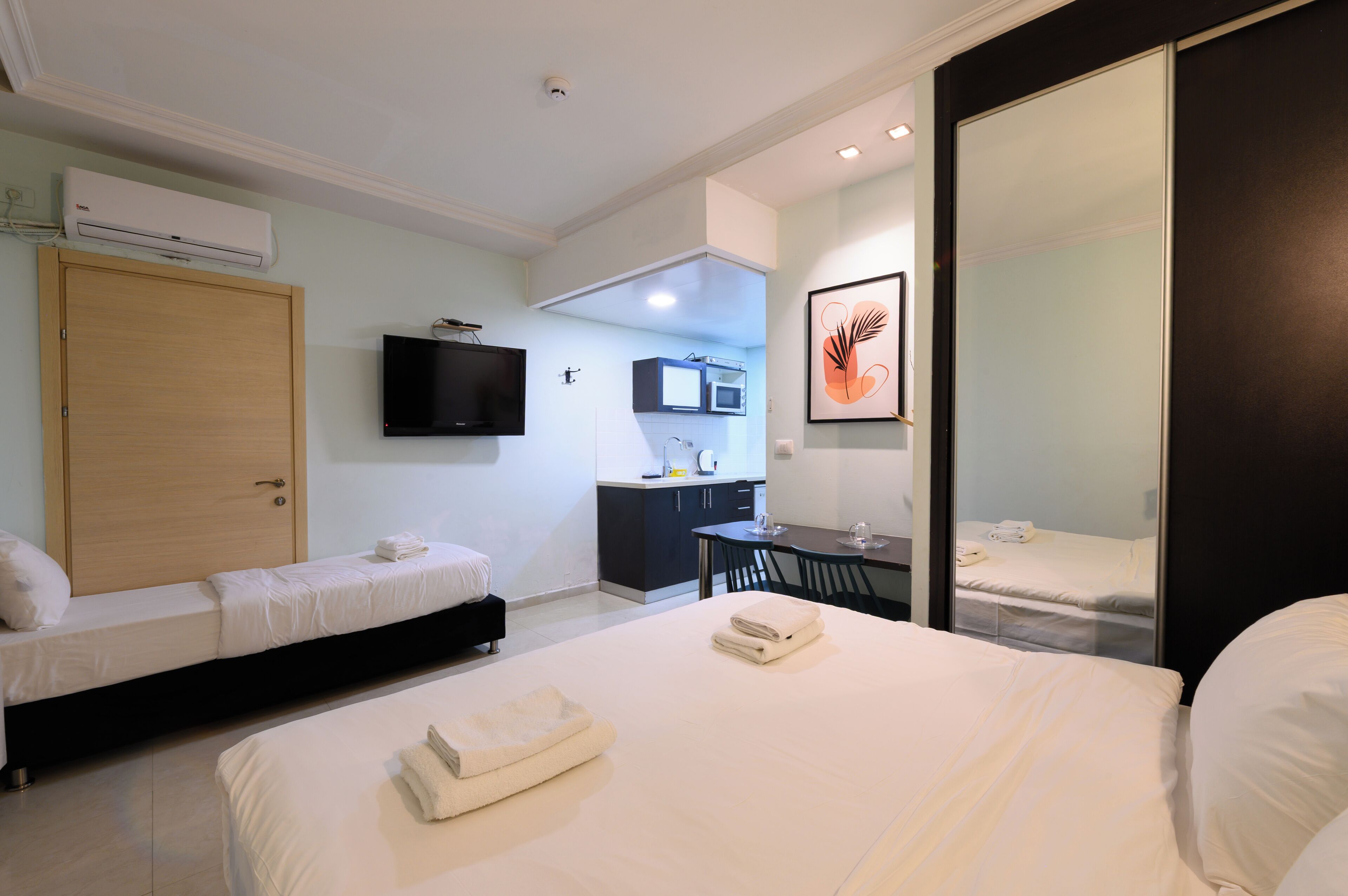 Photo - Marina Beach Hotel