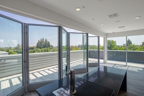 Anton Ladera's Finest: 1BR Condo with Modern Amenities