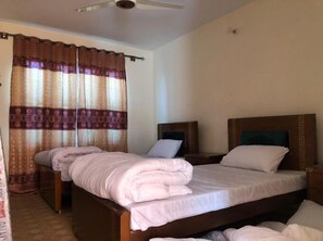 Dobbeltrom – deluxe | Lydisolert og wi-fi (inkludert)